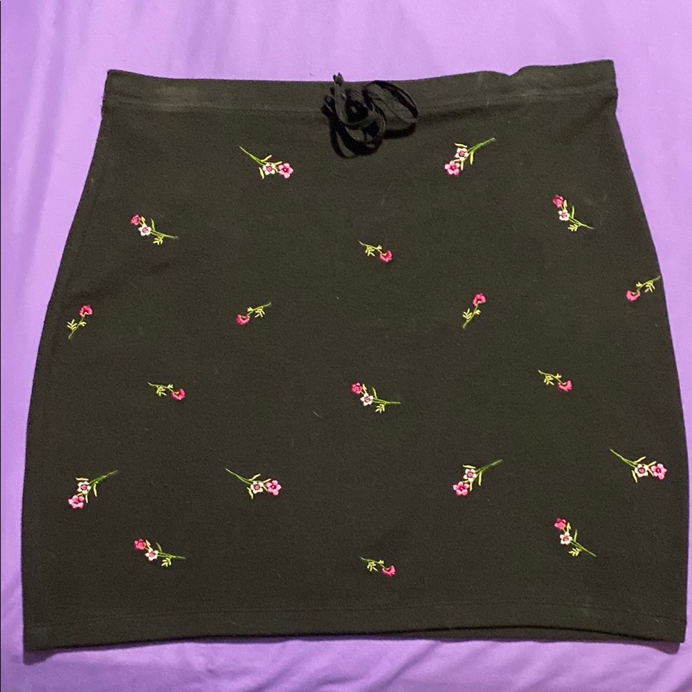Express Floral Embroidered Black Skirt